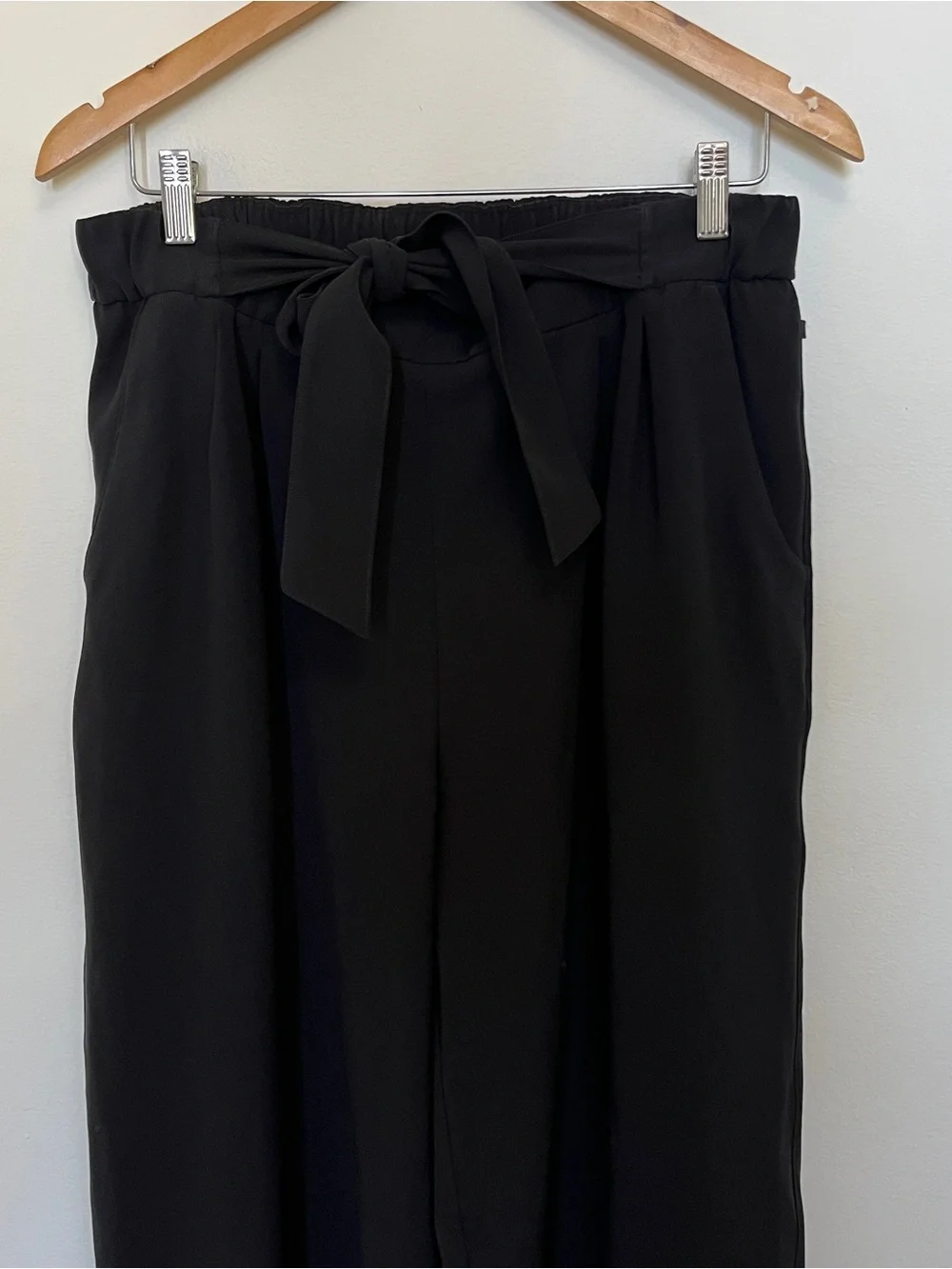 Lululemon Noir Long Trouser Pant Black in Size 12